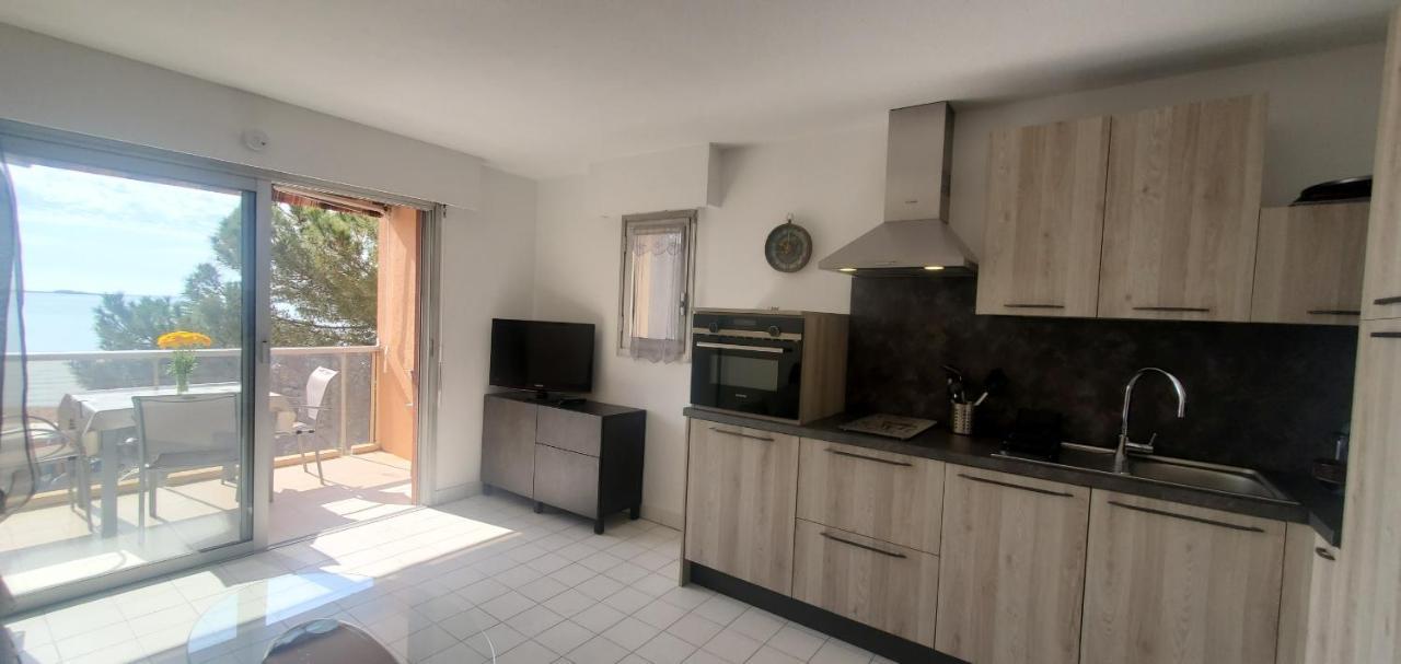 Port Est, Le Capitole, 27m2, Vue Appartamento Fréjus
