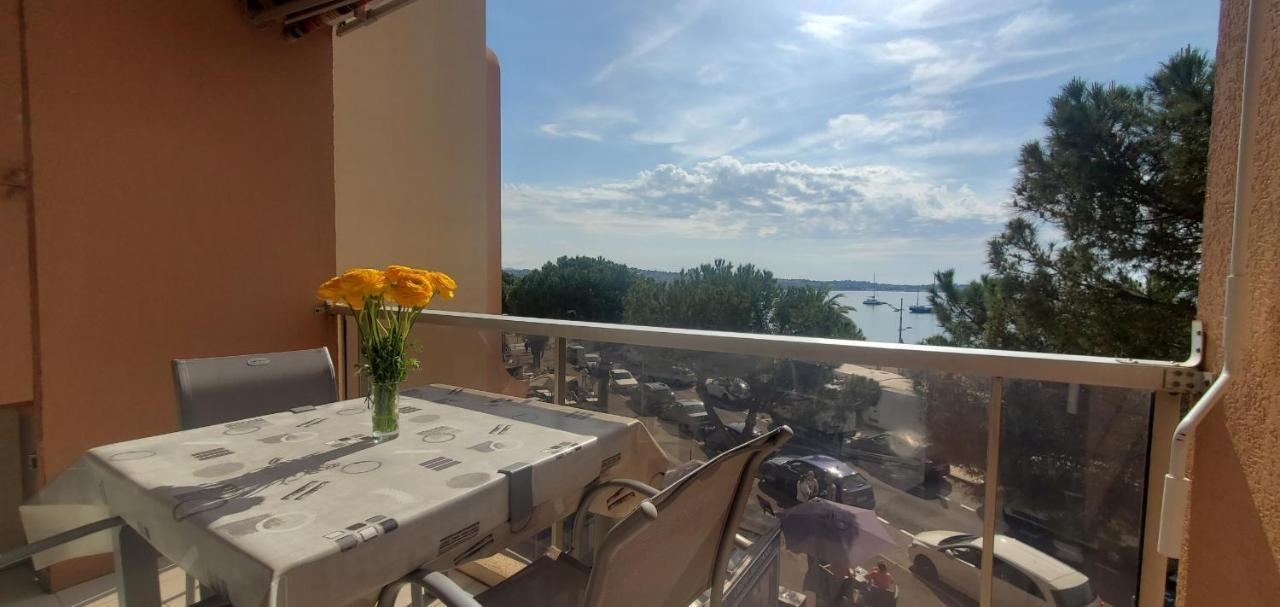 Port Est, Le Capitole, 27m2, Vue Appartamento Fréjus